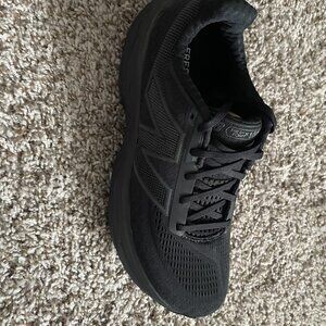 New Balance Fresh Foam X 1080 v14 Size 10.5 – Extra Pair, Brand New, Black